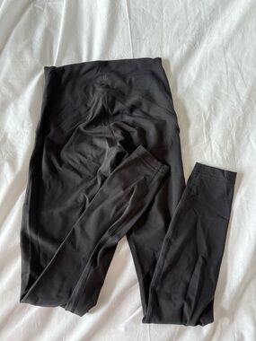 lululemon athletica Black High-Rise Leggings